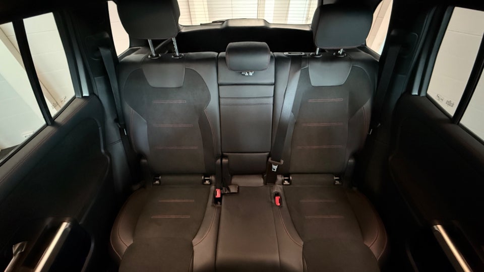 Mercedes EQB250 AMG Line 5d