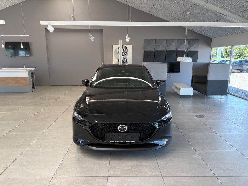 Mazda 3 2,0 SkyActiv-G 122 Cosmo 5d