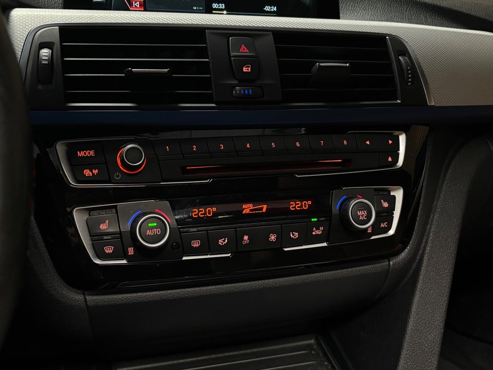 BMW 330d 3,0 Touring M-Sport xDrive aut. 5d