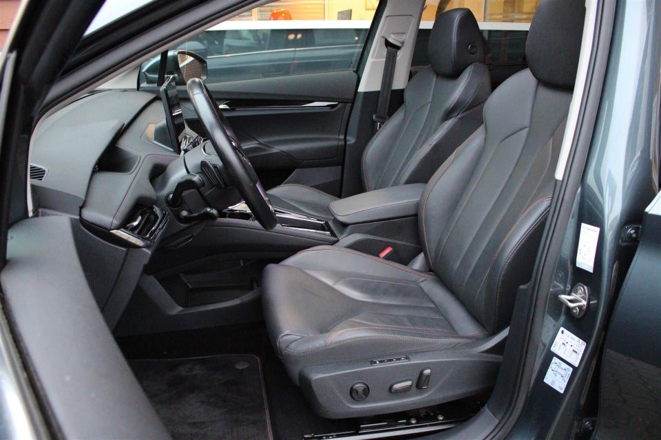 Skoda Enyaq 80 iV Suite 5d