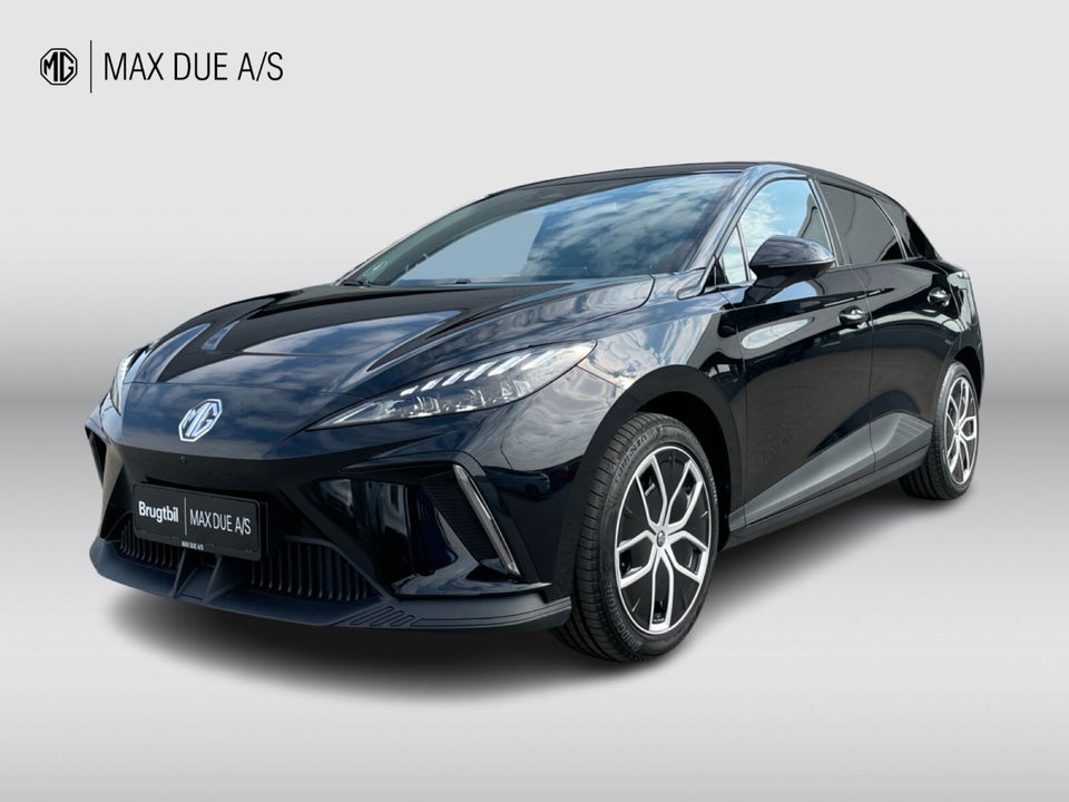 MG MG4 64 Luxury 5d