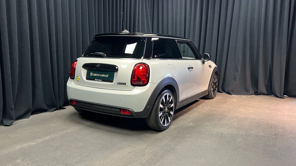 MINI Cooper SE Edition Premium Plus 3d