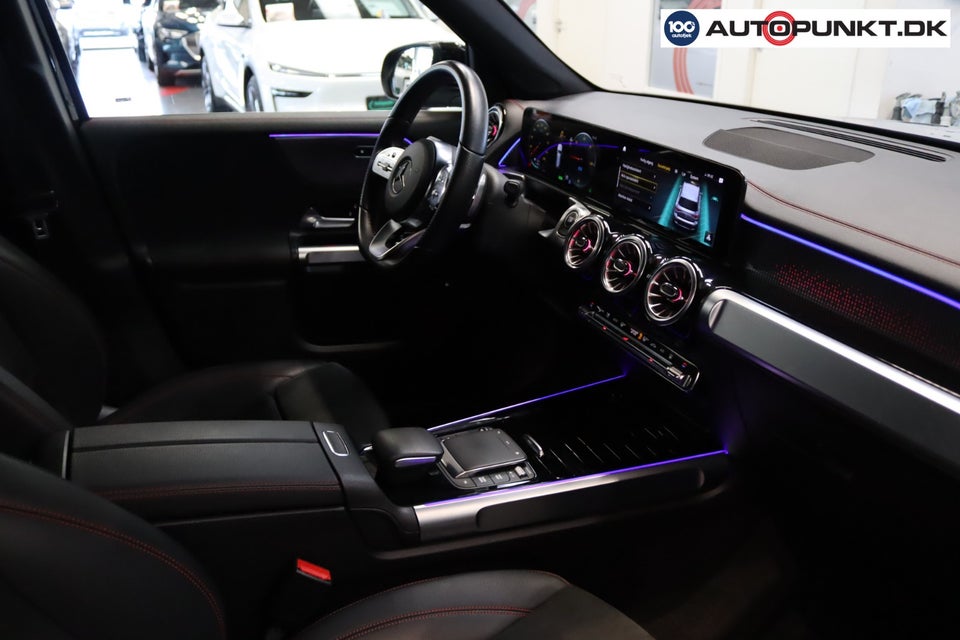 Mercedes EQB250 AMG Line 5d