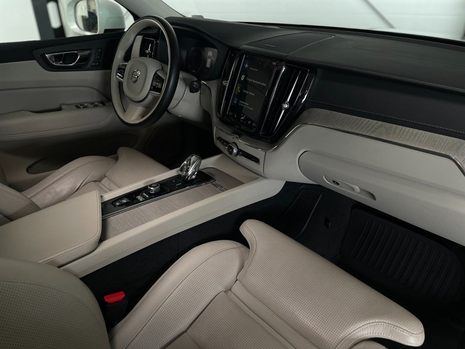 Volvo XC60 2,0 T8 390 Inscription aut. AWD 5d