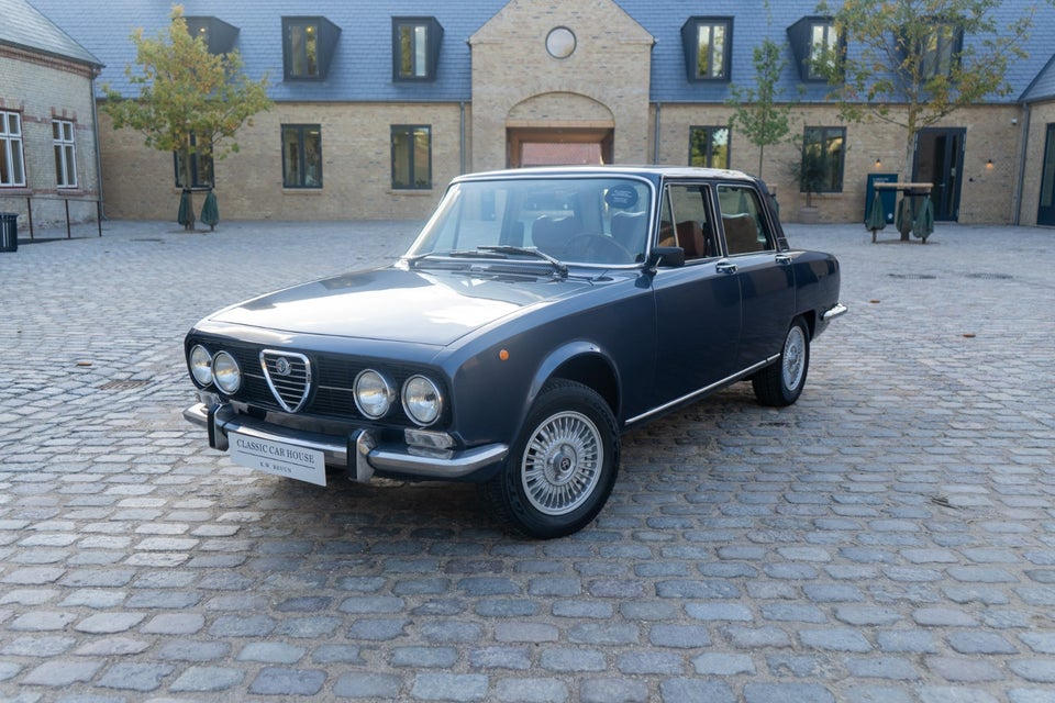 Alfa Romeo Berlina 2,0 2000 4d