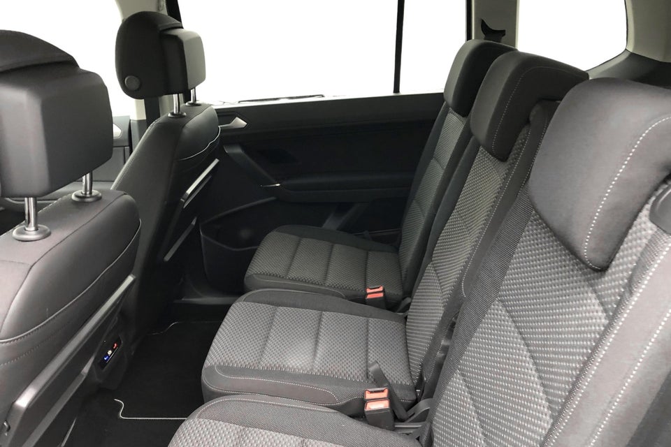 VW Touran 1,5 TSi 150 Comfortline Connect DSG 7prs 5d