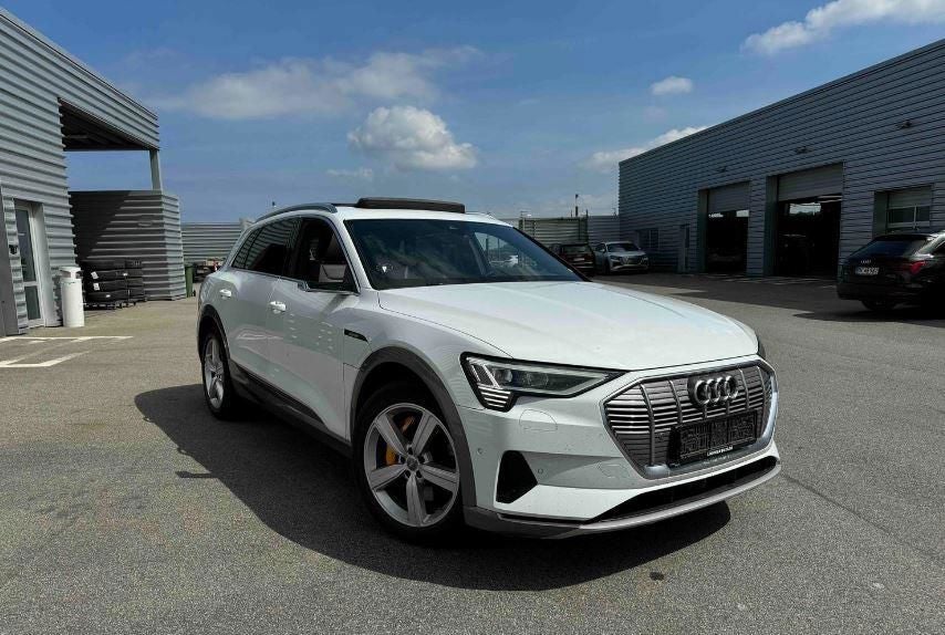 Audi e-tron 55 Advanced Prestige quattro 5d