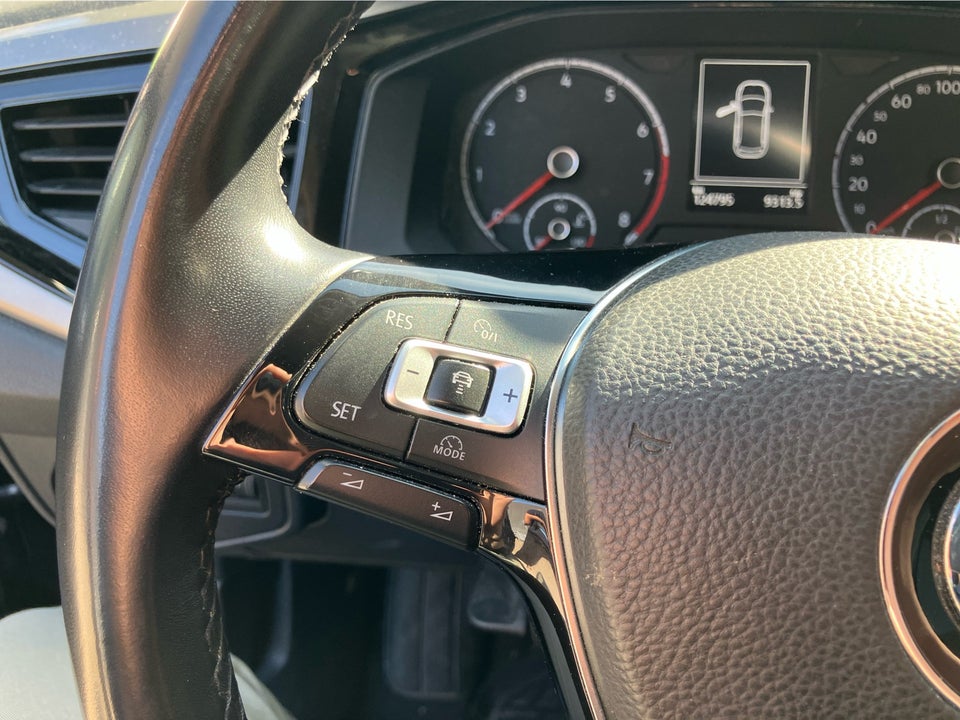 VW Polo 1,0 TSi 95 Comfortline Connect 5d