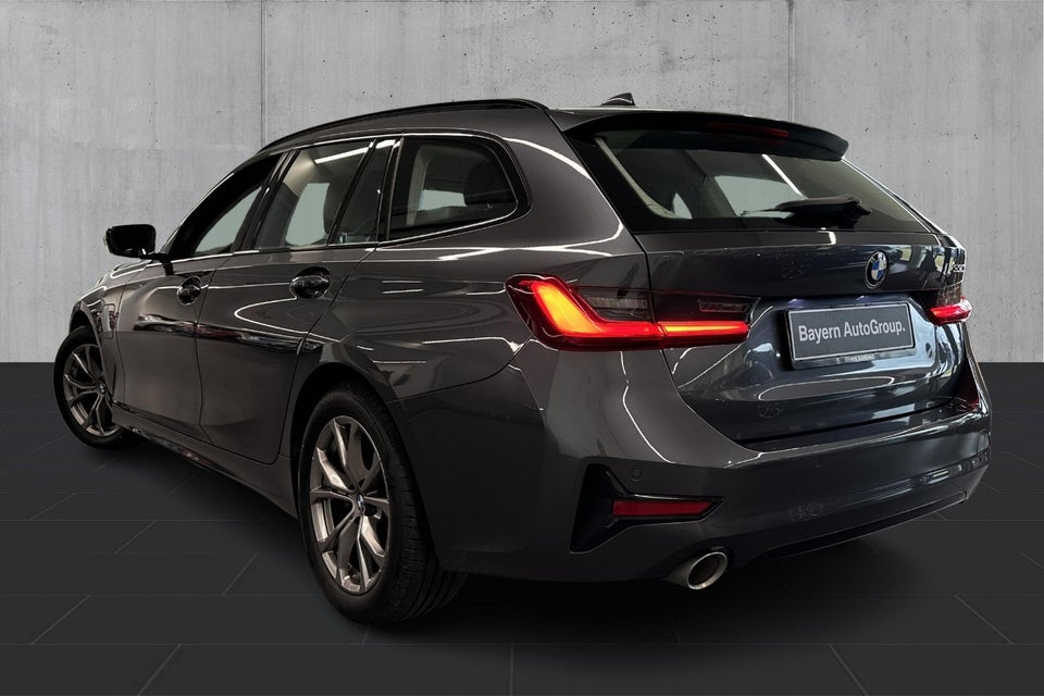 BMW 330e 2,0 Touring Sport Line aut. 5d
