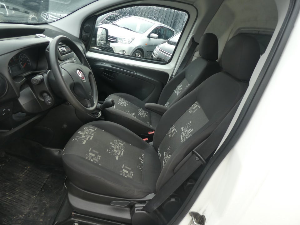 Fiat Fiorino 1,3 MJT 95 Professional Van 5d