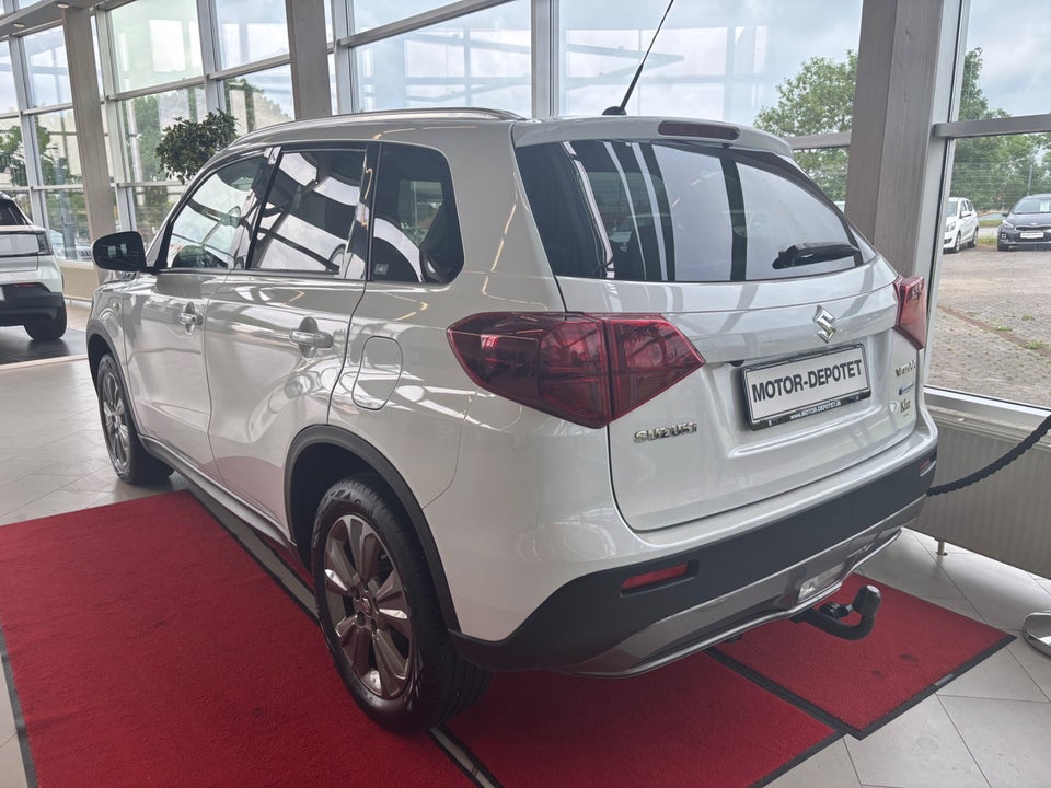 Suzuki Vitara 1,4 mHybrid Active 5d