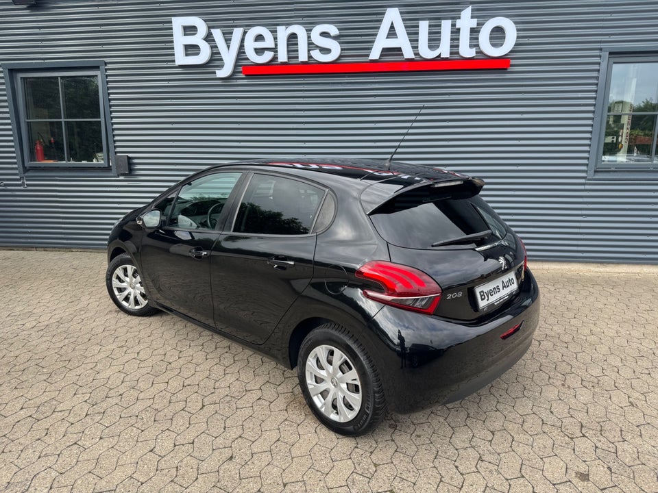 Peugeot 208 1,2 VTi 82 Active 5d