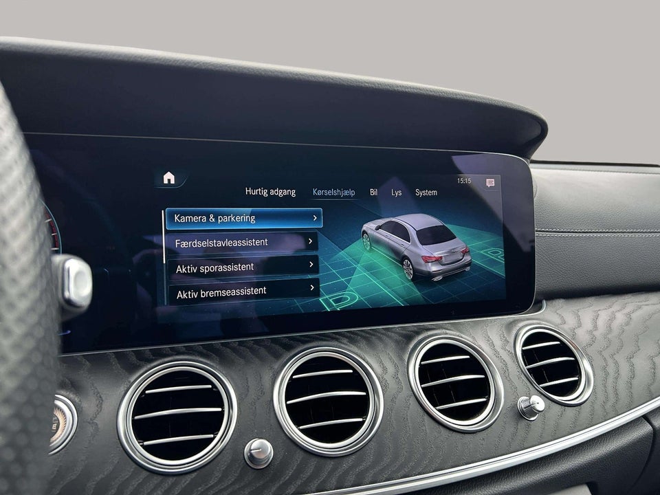 Mercedes E300 e 2,0 AMG Line aut. 4d