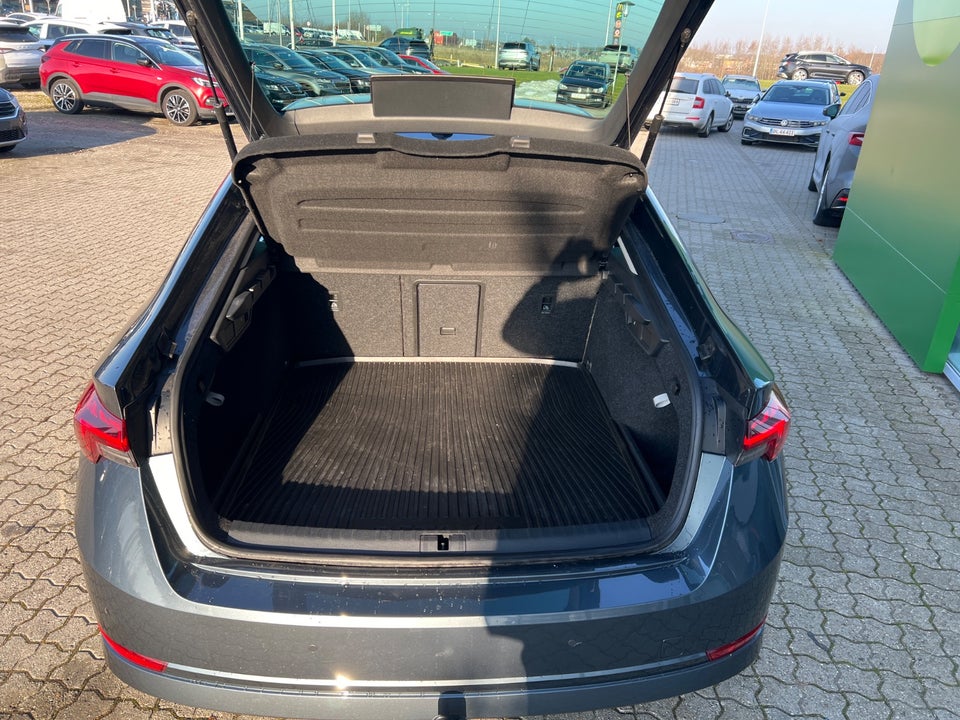 Skoda Octavia 1,4 TSi iV Plus DSG 5d