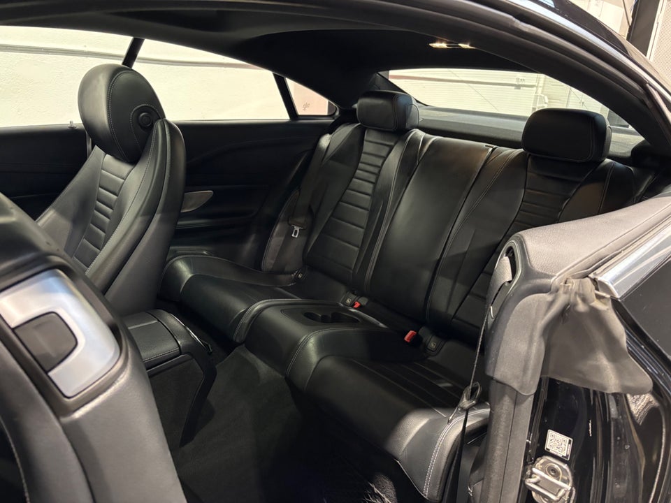 Mercedes E300 2,0 AMG Line Coupé aut. 2d