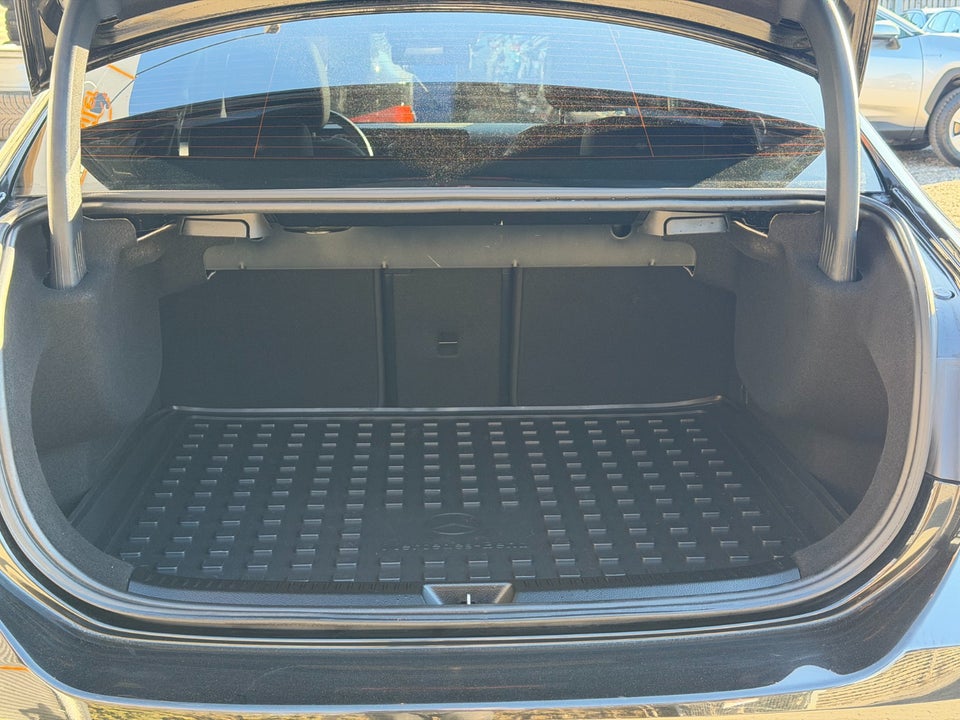 Mercedes A250 e 1,3 Advantage AMG aut. 5d