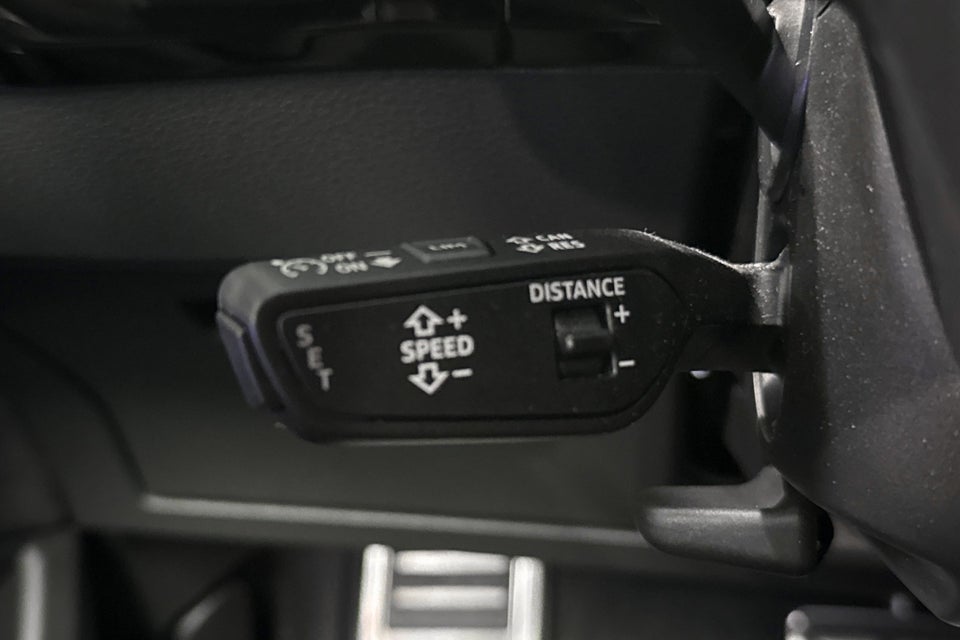 Audi Q8 e-tron 55 S-line quattro 5d