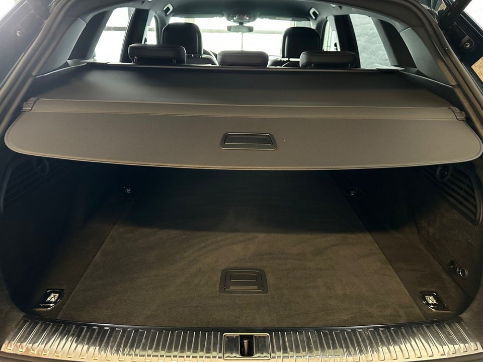 Audi e-tron 55 S-line quattro 5d