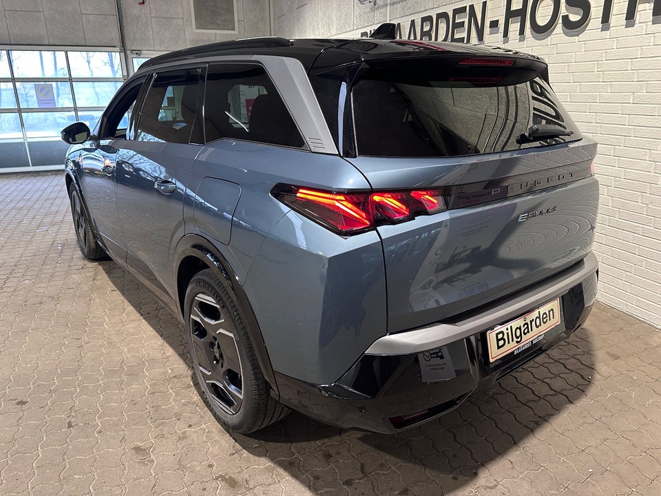 Peugeot e-5008 77 GT 7prs 5d