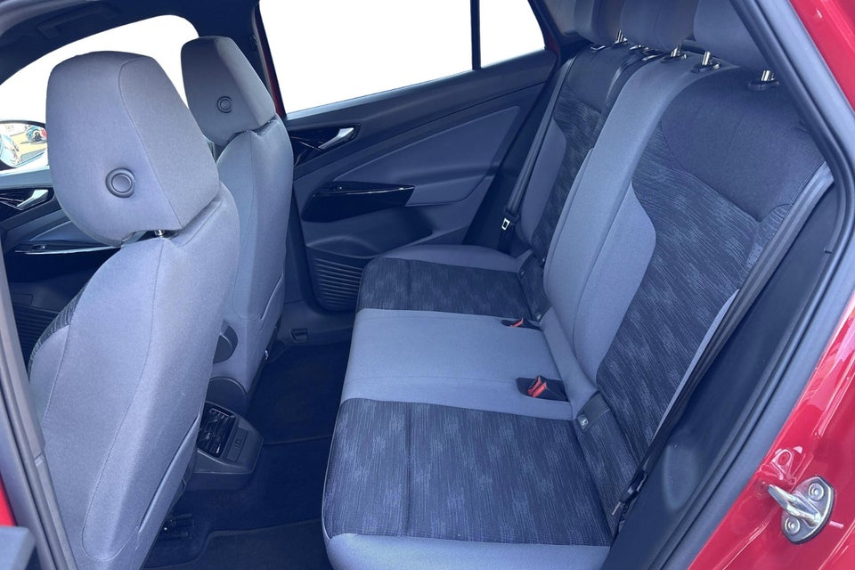 VW ID.4 77 Pro Performance 75 Years Edition 5d