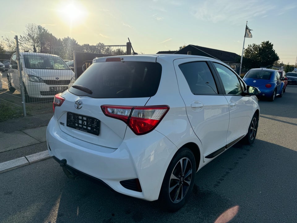 Toyota Yaris 1,0 VVT-i T1 Style 5d