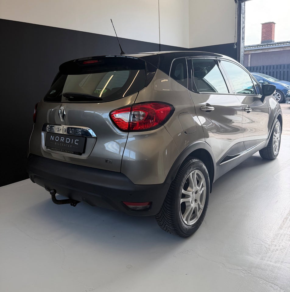 Renault Captur 0,9 TCe 90 Dynamique 5d