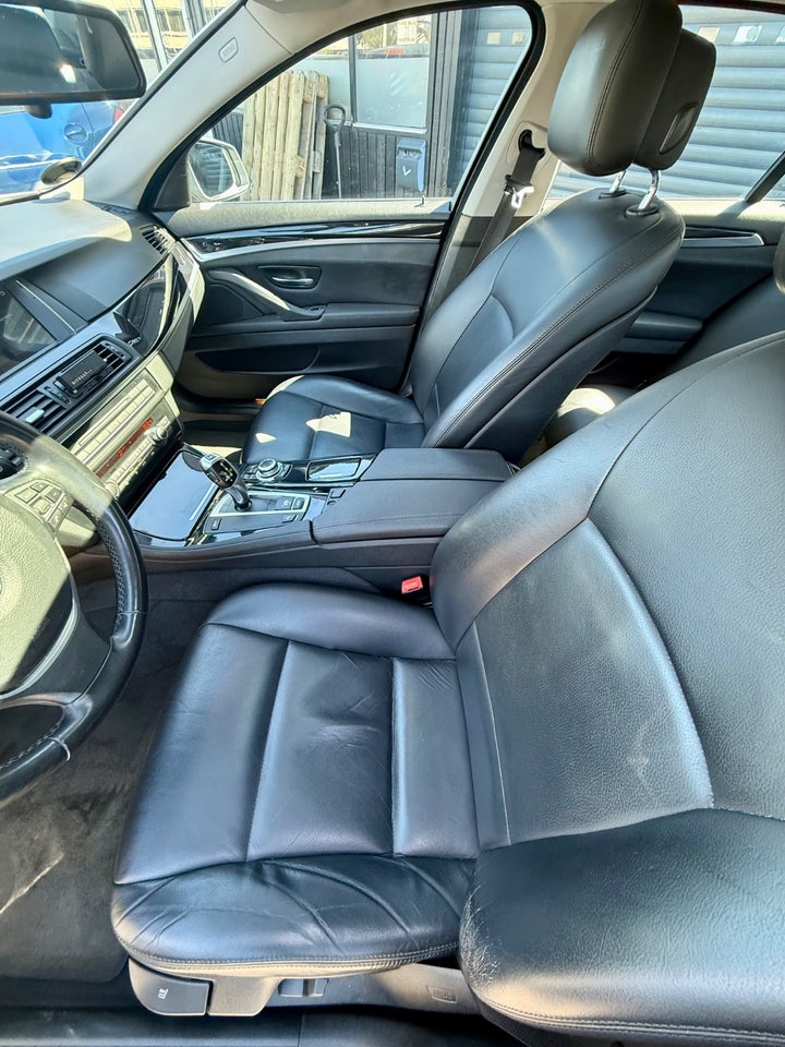 BMW 523i 3,0  4d