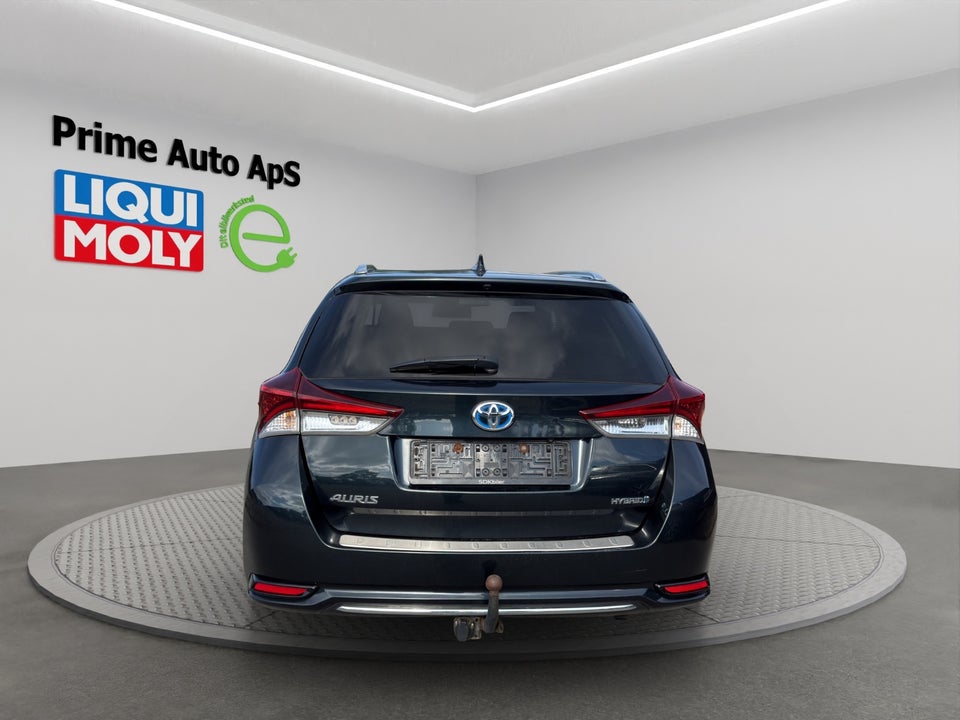 Toyota Auris 1,8 Hybrid H1 Touring Sports CVT 5d