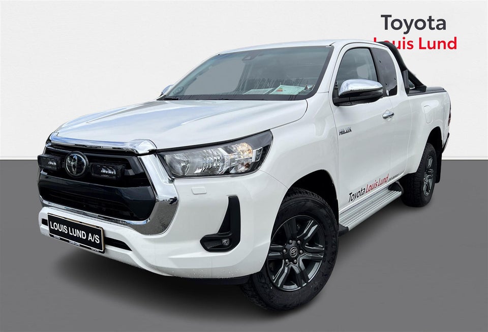 Toyota HiLux 2,8 D T3 Db.Kab aut. 4d