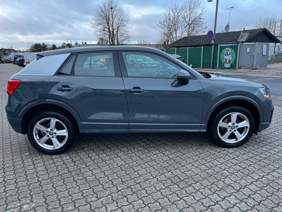 Audi Q2 35 TFSi S-tr. 5d