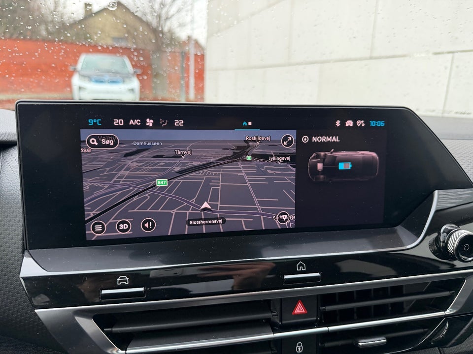 Citroën ë-C4 X 50 Palais Sky 4d