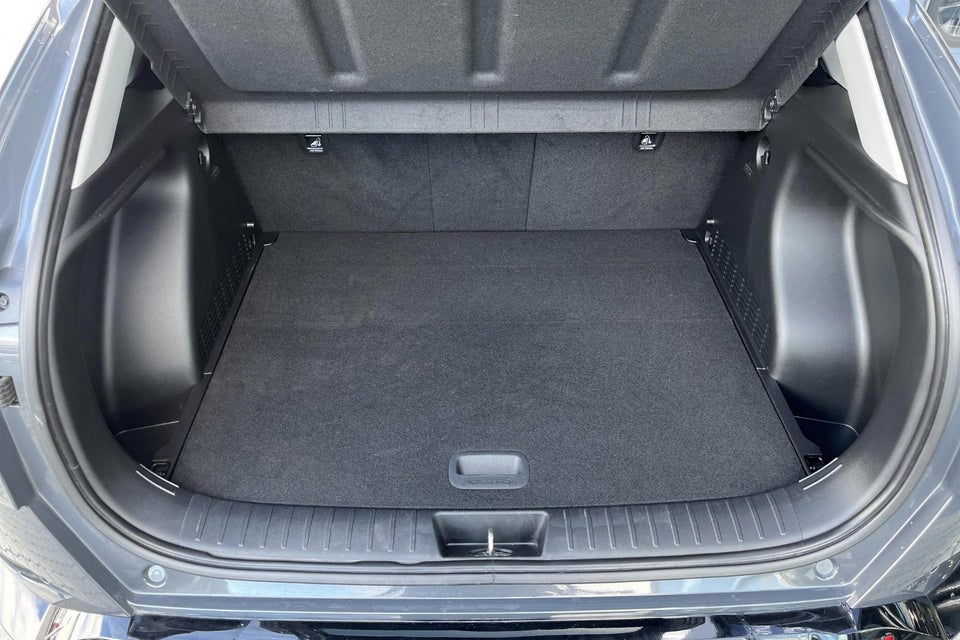 Hyundai Kona 48 EV Essential 5d