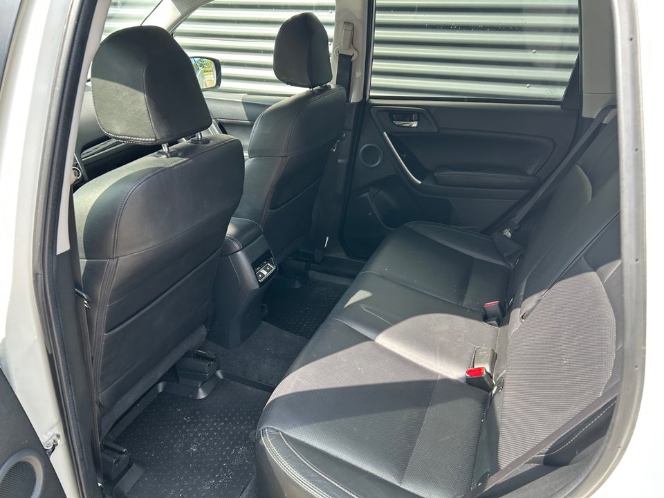 Subaru Forester 2,0 XT CVT AWD 5d