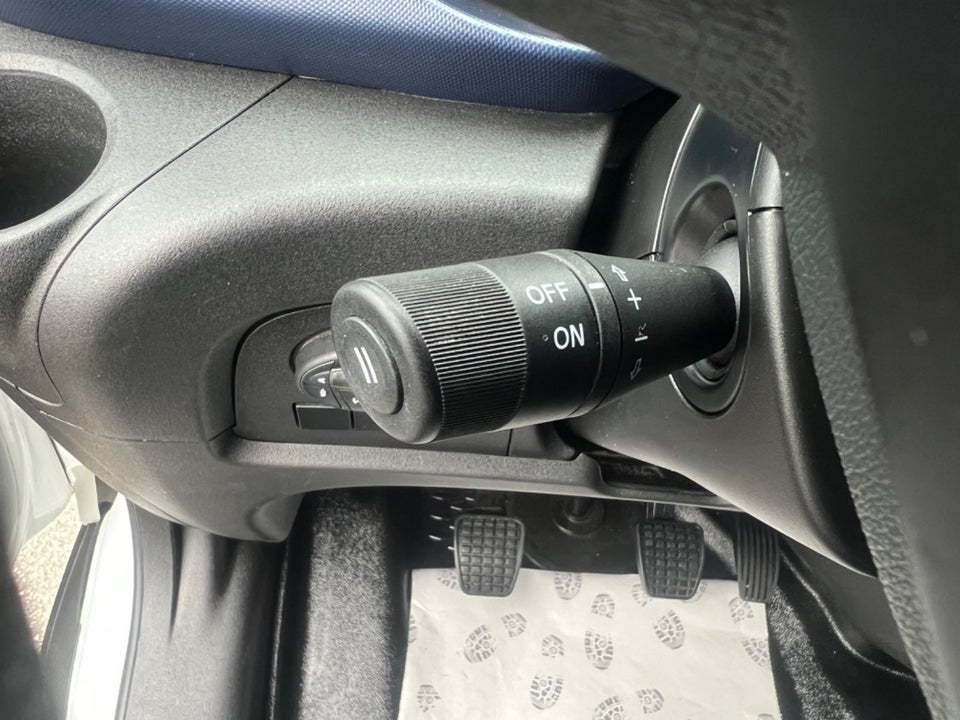 Iveco Daily 2,3 35S16 16m³ Van