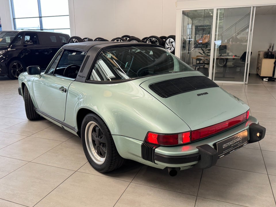 Porsche 911 2,7 Targa 2d