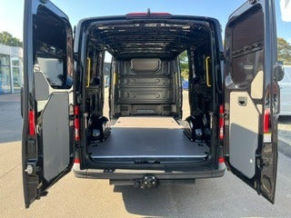 VW Crafter 35 2,0 TDi 177 Comfort Kassevogn L3H2 aut.