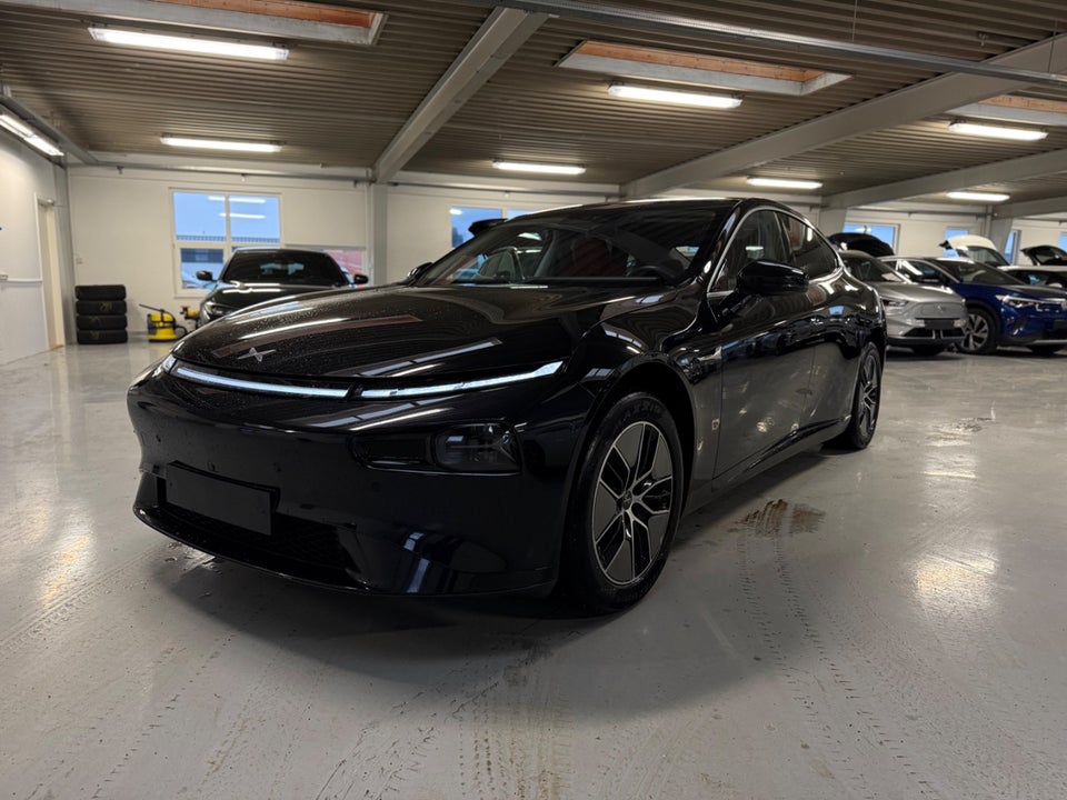 Xpeng P7 Long Range 4d