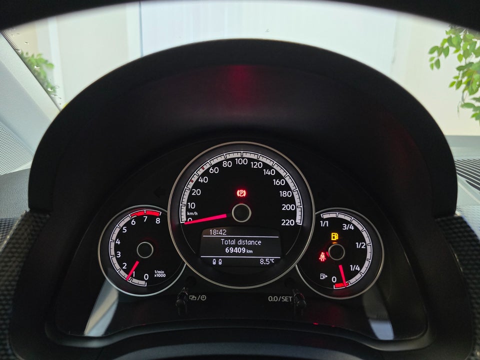 VW Up! 1,0 MPi 60 Move Up! BMT 5d