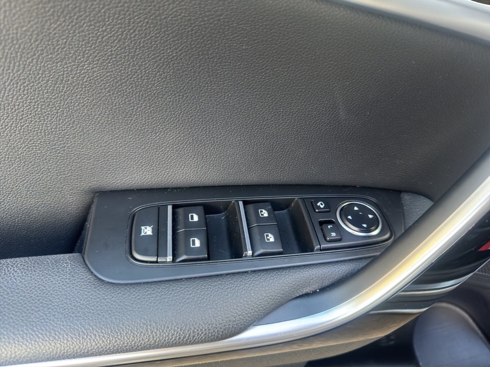 Kia XCeed 1,6 PHEV Upgrade DCT 5d