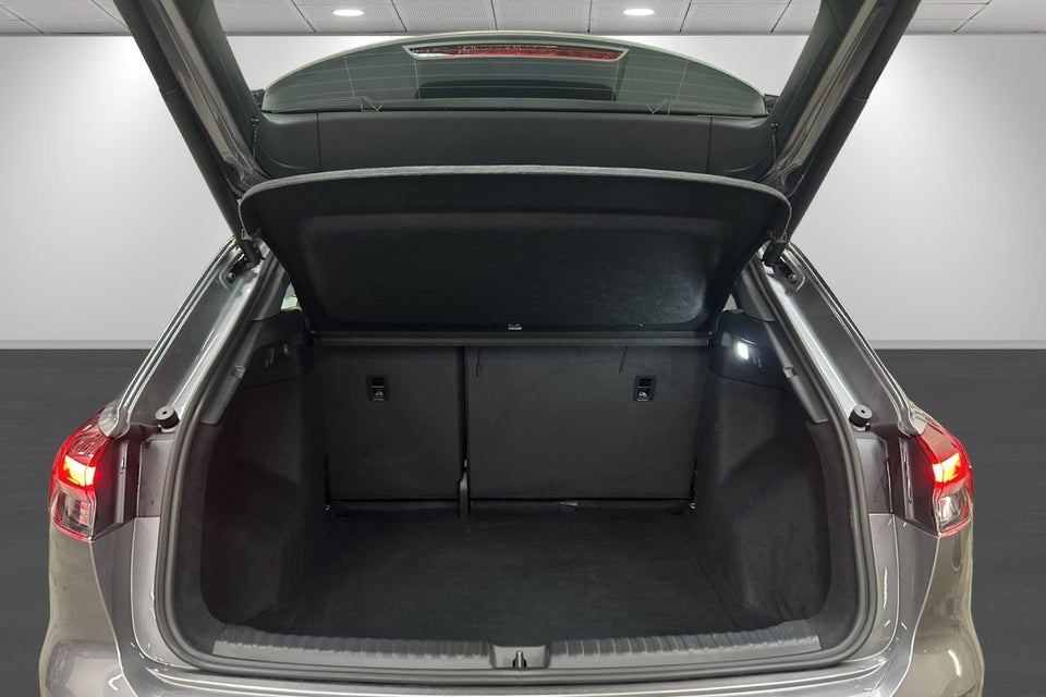 Audi Q4 e-tron 45 S-line Edition 5d