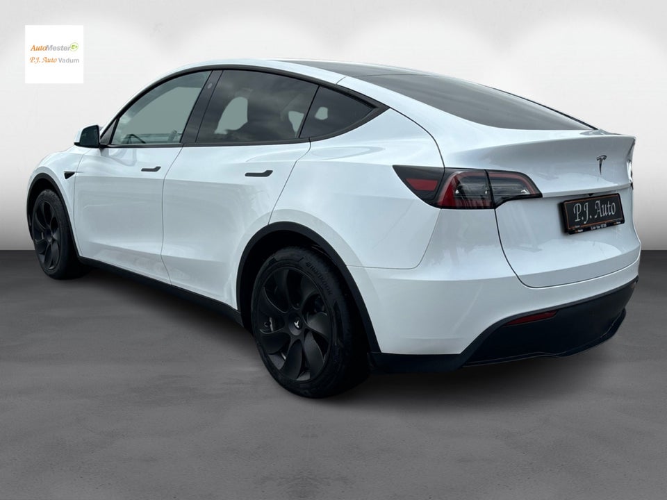 Tesla Model Y RWD 5d