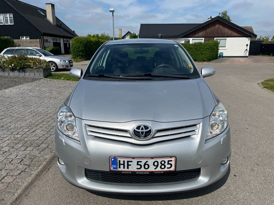 Toyota Auris 1,6 T2 5d