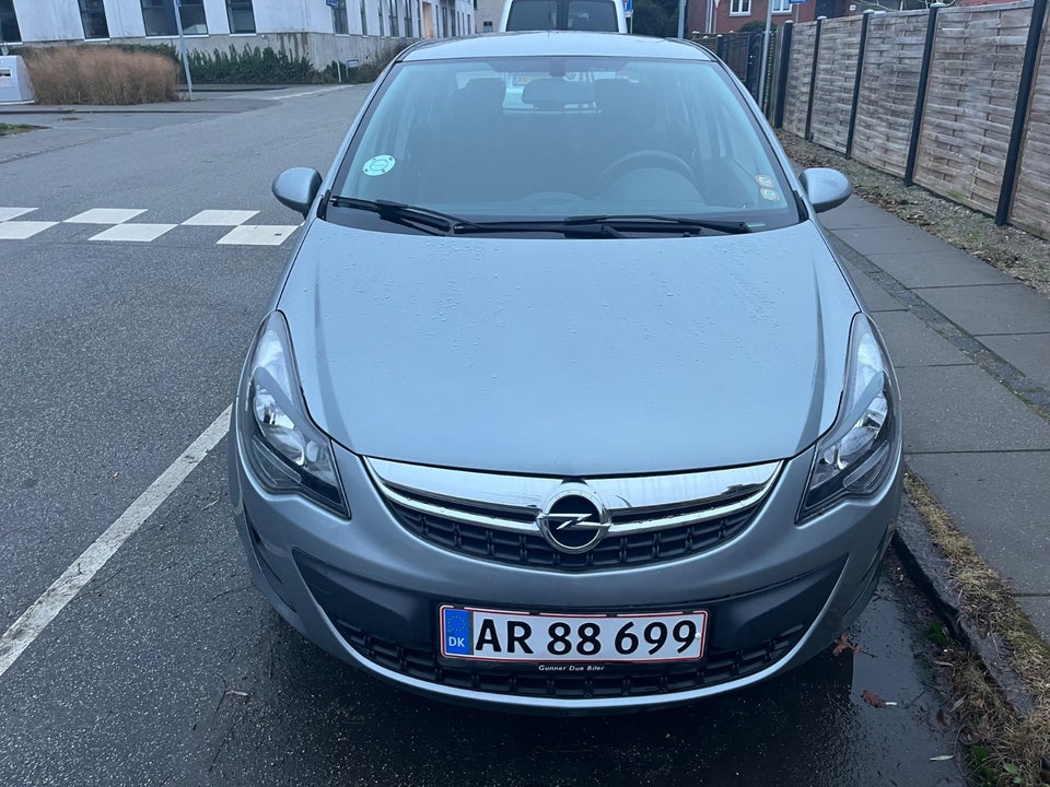 Opel Corsa 1,2 16V Enjoy 5d