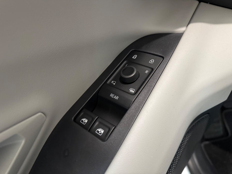 Ford Explorer 82 Select Extended Range 5d