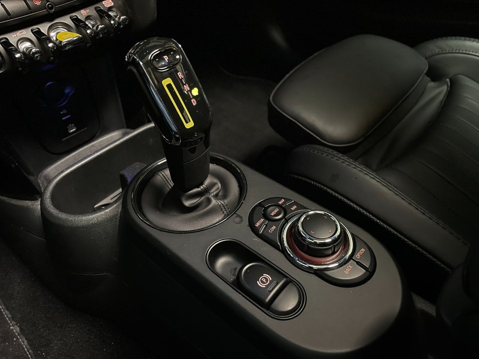 MINI Cooper SE Yours Trim 3d