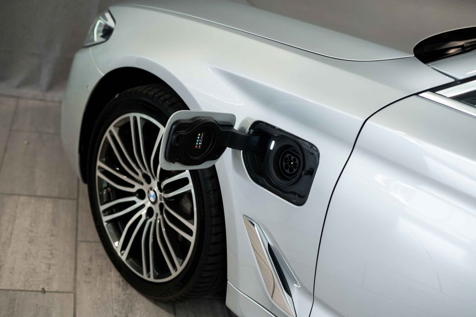 BMW 530e 2,0 iPerformance Sport Line aut. 4d
