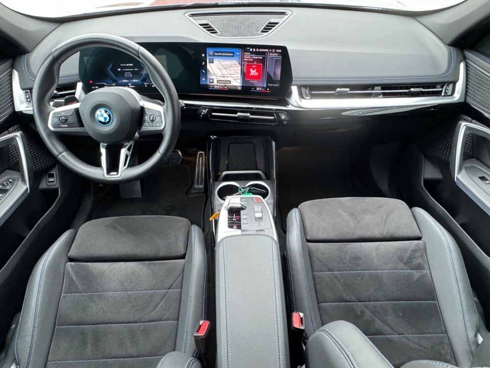 BMW iX1 xDrive30 M-Sport 5d