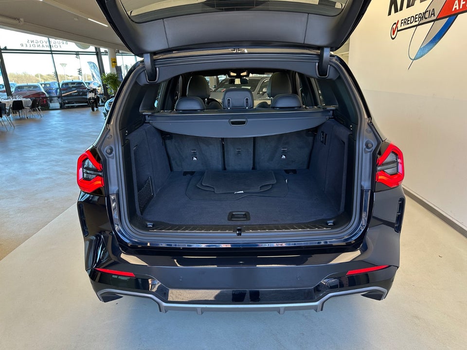 BMW iX3 Charged M-Sport 5d