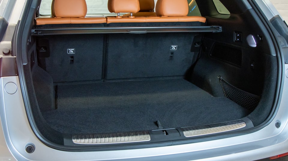 Xpeng G9 Standard Range 5d