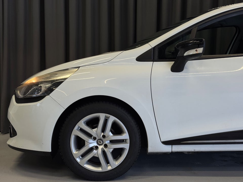 Renault Clio IV 1,5 dCi 75 Expression 5d